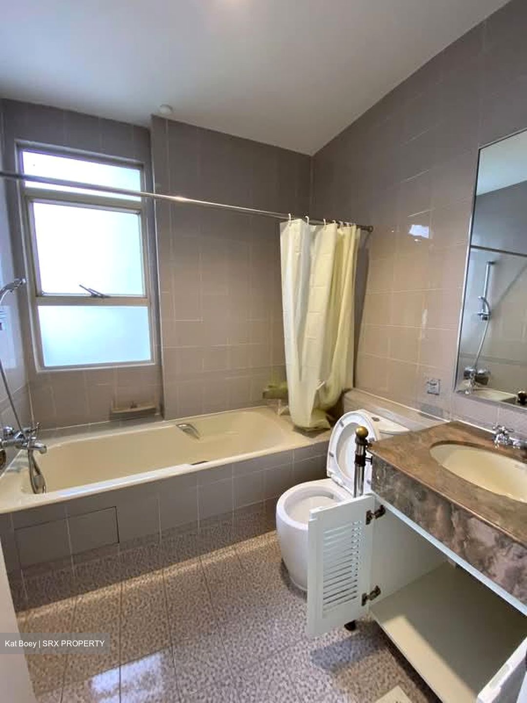 Leonie Condotel (D9), Condominium #575127041